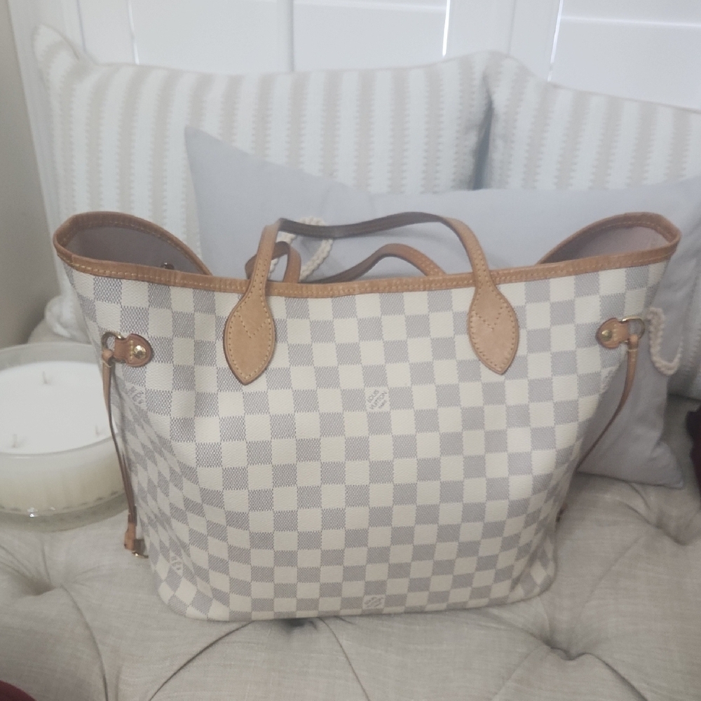 Louis Vuitton Neverfull MM White and Tan Checkered Tote